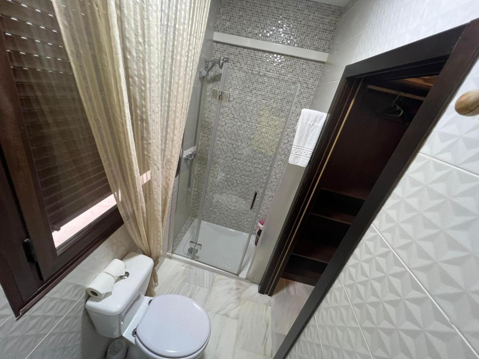 Hostal El Pasaje Puente Genil Kültér fotó